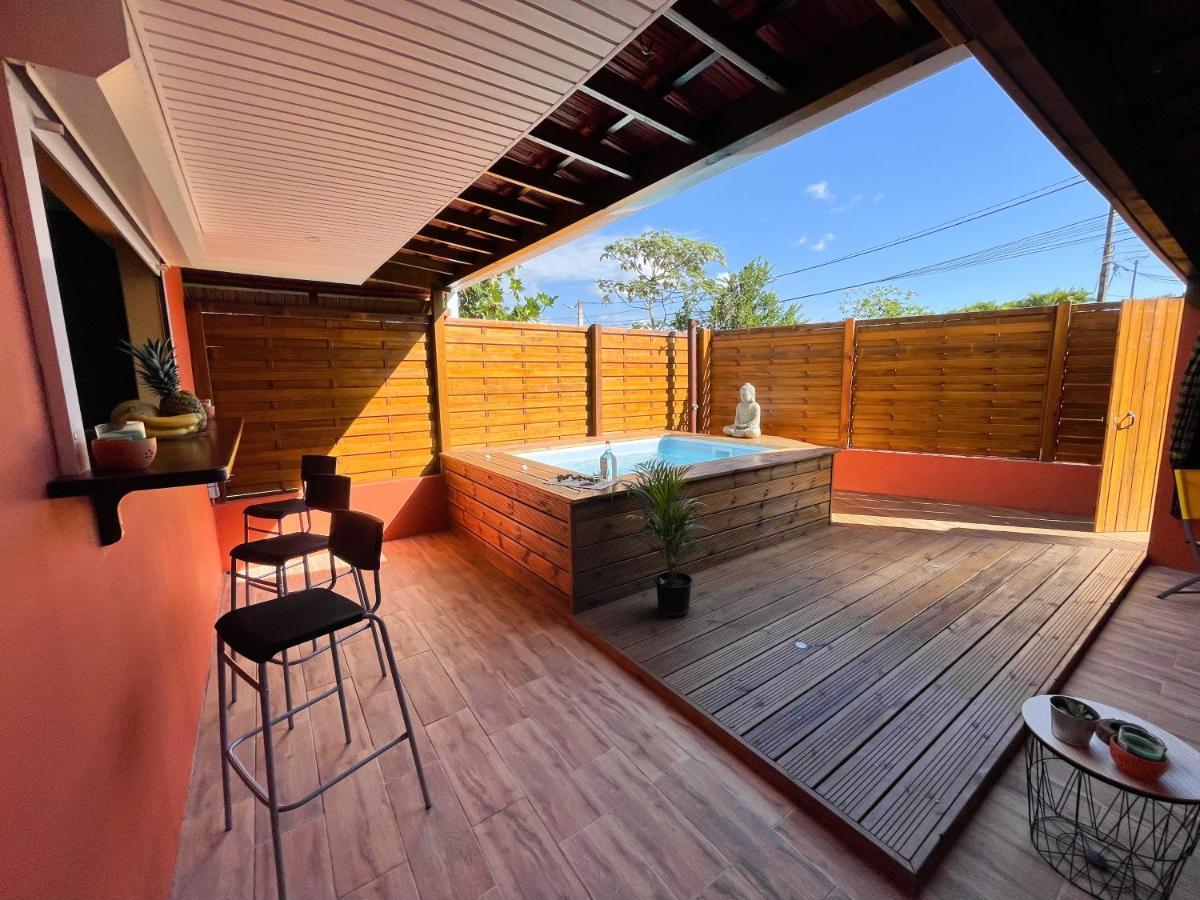 Chez Rey Apartment Riviere-Salee Exterior photo